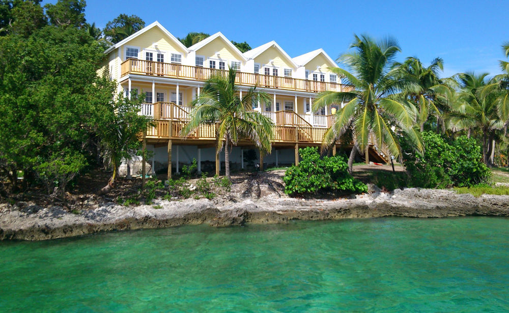Bluff House Beach Resort & Marina Green Turtle Cay Exteriör bild